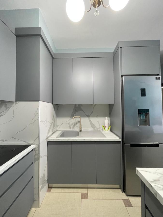 Amaris Apartments Дуррес Экстерьер фото