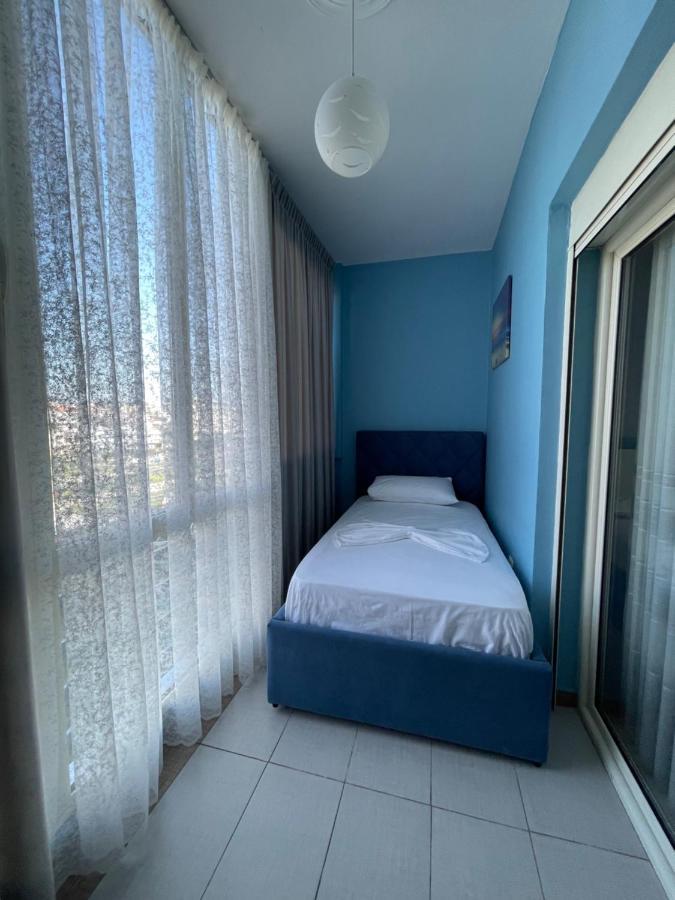 Amaris Apartments Дуррес Экстерьер фото