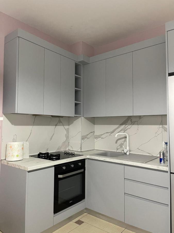 Amaris Apartments Дуррес Экстерьер фото