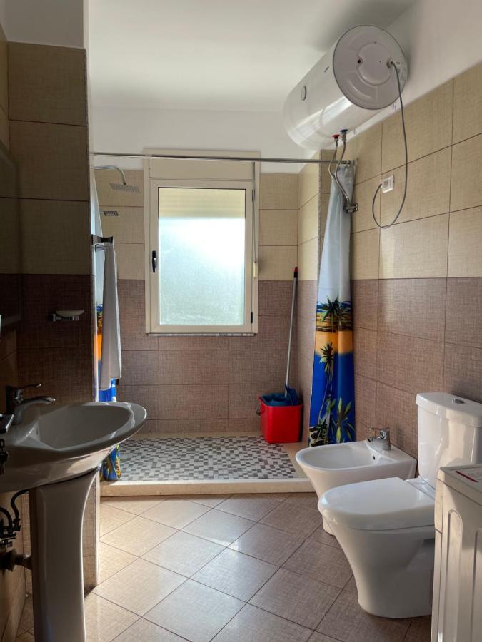 Amaris Apartments Дуррес Экстерьер фото